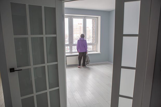 «От ипотеки избавляются те, кто влез в нее на эмоциях» Россияне стали массово продавать квартиры, купленные в кредит