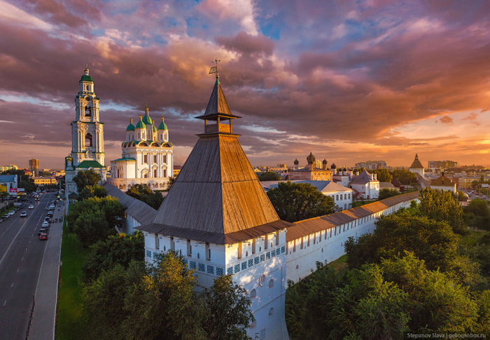 Астраханский кремль — крепость времён Ивана Грозного