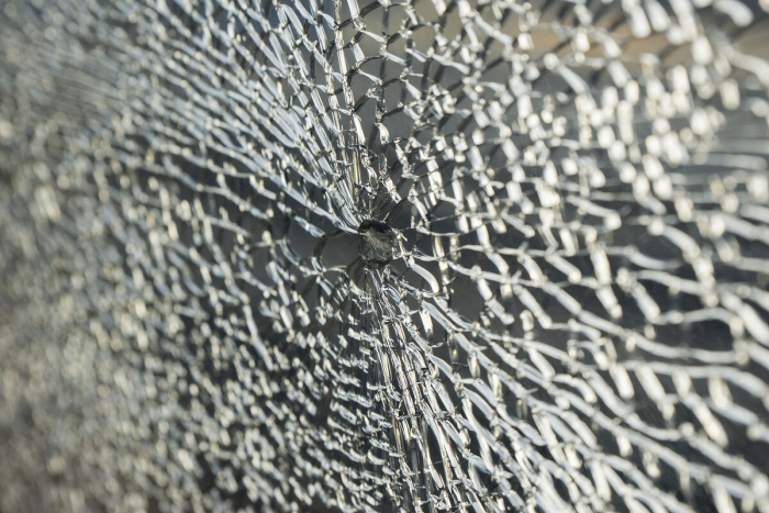 Беспилотник взорвался рядом с пассажирским автобусом в Краснодаре