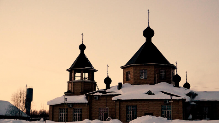 Отец пытается забрать троих детей у бывшей жены-сектантки из Чихачево