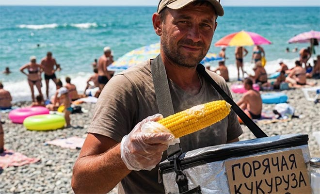 «Горячая кукуруза!»: сколько зарабатывают пляжные продавцы на Черном море