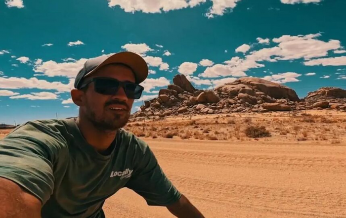 "Меня били дети, я видел пингвина": экстремал из России пересёк Африку на BMX