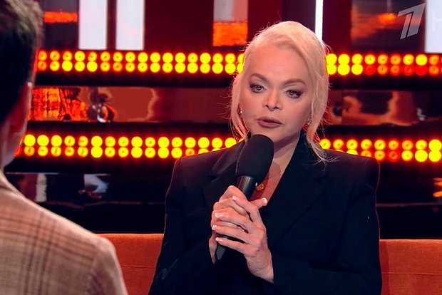 "Долина, никогда не вернет деньги, если ее не принудить". Вскрылись новые некрасивые ходы