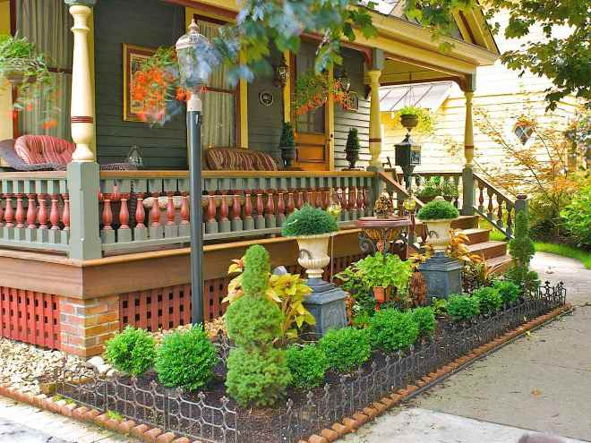 Палисадник перед домом: размер, стиль, выбор растений (80 фото)