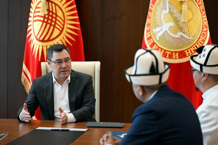 Киргизия ускользнула из ловушки «майдана»: молниеносные отставки министров и «добровольный» уход спикера-русофоба