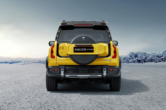 Для русских холодов. Changan выводит на наш рынок новый бренд. Как он меняет представление о «китайцах»: тест-драйв Deepal G318