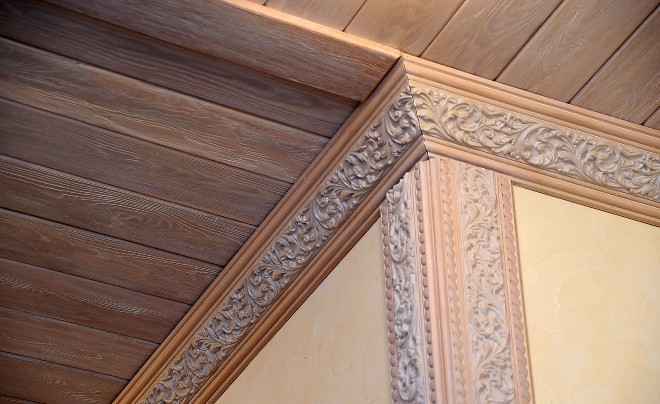 Дизайн потолочных плинтусов в интерьере: фото, как выбрать лучший вариант для интерьера (67 фото)