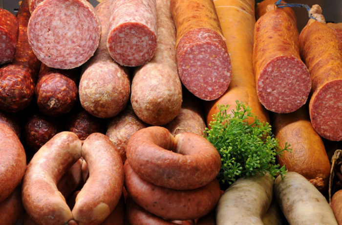 Самые опасные дешевые продукты