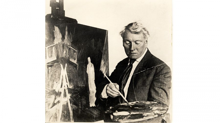 Большой начинает праздновать. «Действие первое» уже началось