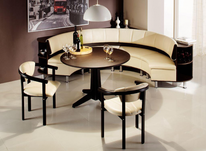 Диван на кухню: нюансы выбора мебели для комнат разных площадей и стилей (62 фото)