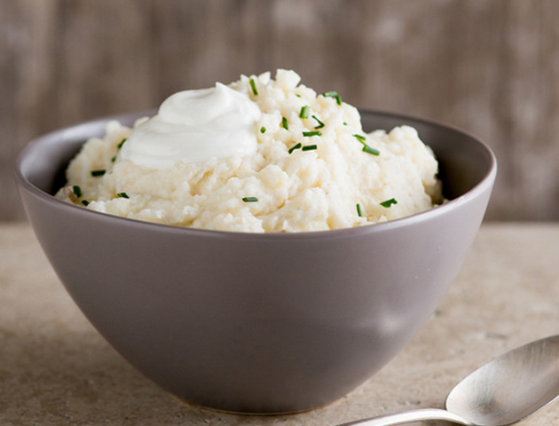 7 блюд, в которые стоит добавить йогурт