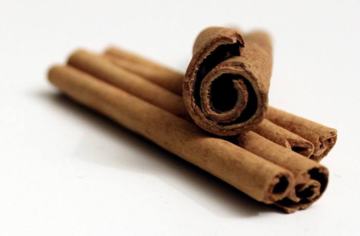 Согревающие пряности: добавляем гвоздику в еду и усиливаем обменные процессы