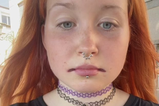 Лобковые парики, калечащие операции и странные лайфхаки для сна. На что шли люди ради красоты и здоровья в 2025 году?