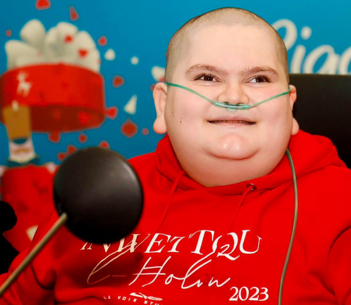 Ежедневный спорт и диеты, чтобы выжить: Джейк Велл с Мальты родился с редким диагнозом — суперожирение