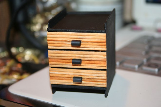 Мебель из картона: оригинальные идеи создания кукольных предметов (51 фото)