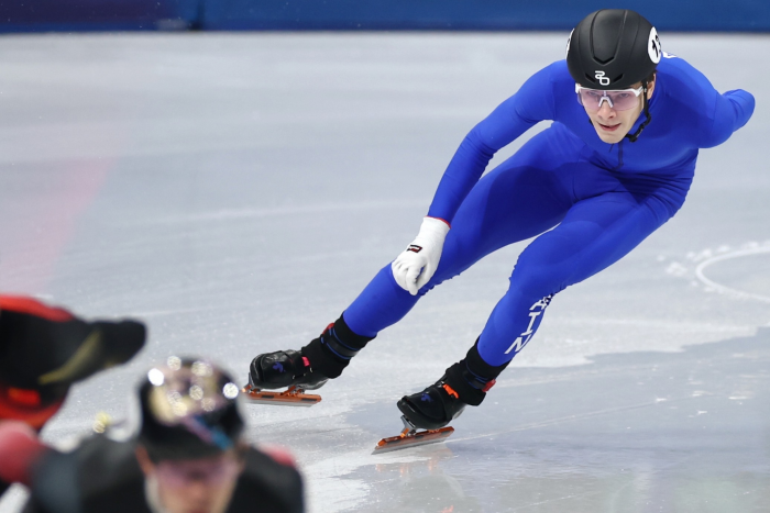 Россия без медалей, Бразилия с золотом в горных лыжах, а в олимпийской деревне кончились презервативы. Как прошел восьмой день Игр