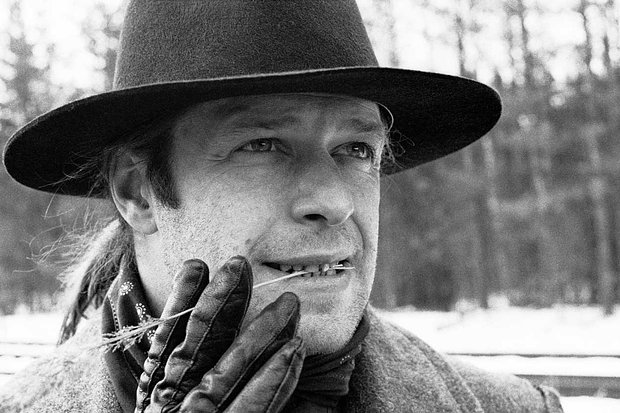 «Ленинградский рок-клуб развалил Советский Союз» Русский рок много лет жил под крышей КГБ. Как такое было возможно?