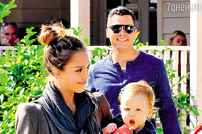 Весенняя обрезка за 15 минут: что сделать с малиной в апреле, чтобы ведрами собирать урожай летом