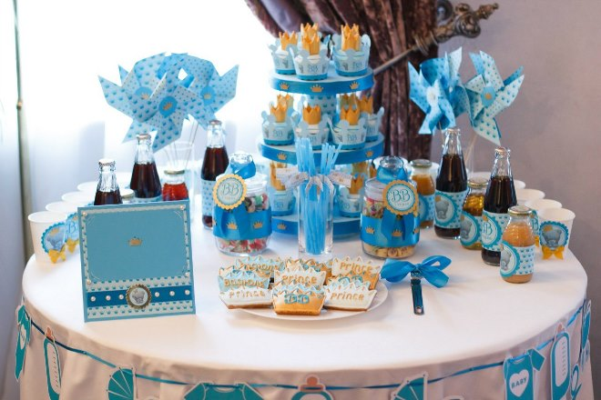 Как украсить стол на день рождения ребенка, чтобы он остался доволен (39 фото)