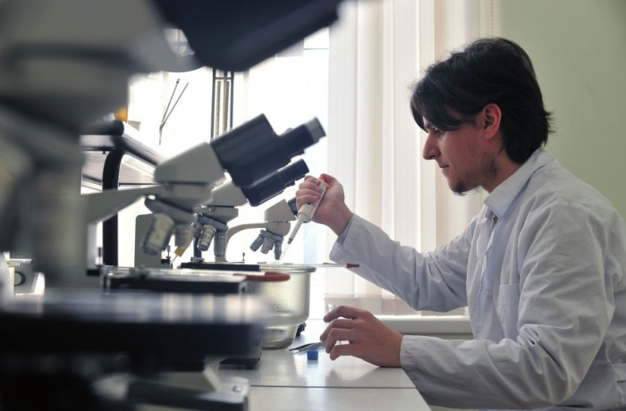 «Волшебная таблетка»: первый новый механизм лечения акне за 40 лет