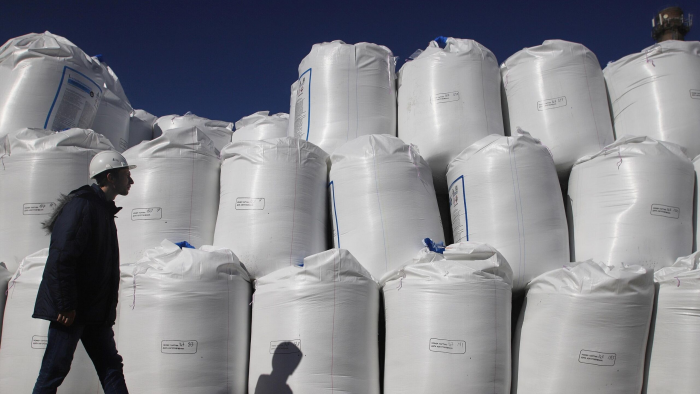 "Деликатный вопрос": ЕС остался без удобрений. Придется просить у России