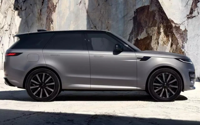 Этот Range Rover стал самым тяговитым в истории: подробности о новой модели