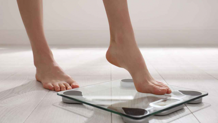 Как выбрать напольные весы