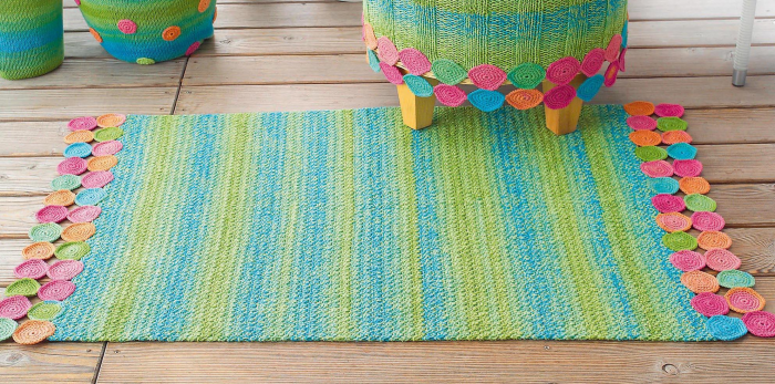 Вязаные коврики: интересные модели и применение в дизайне помещения (45 фото)