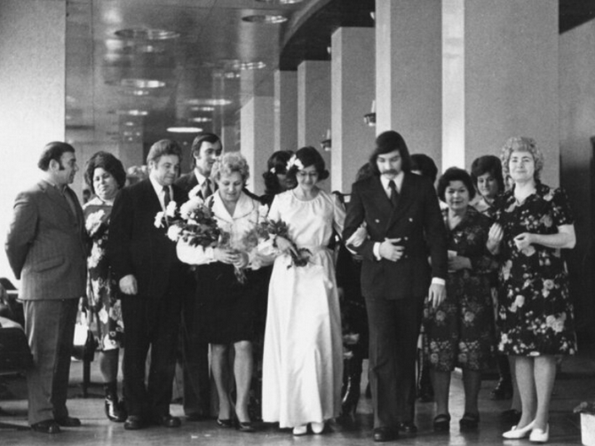 45 лет любви и трагедий: как сложилась судьба Ядвиги Поплавской после смерти мужа, и почему их памятник стал поводом для споров