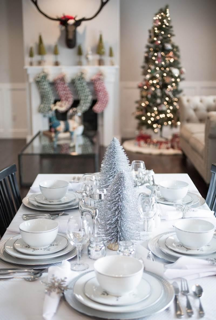 Как украсить стол на Новый год: традиционные варианты и креативные идеи (68 фото)