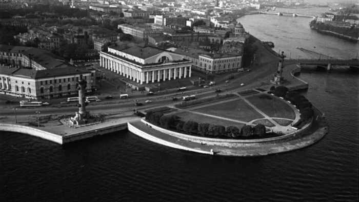 Между возрождением и испытаниями: как выживал послеблокадный Ленинград