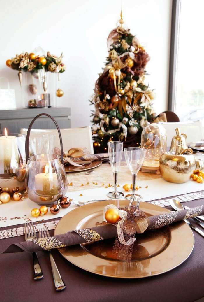 Как украсить стол на Новый год: традиционные варианты и креативные идеи (68 фото)