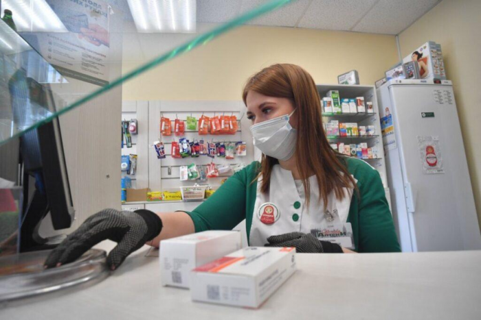 Почему привычные лекарства пропадают из аптек и что делать, если нужного препарата нет