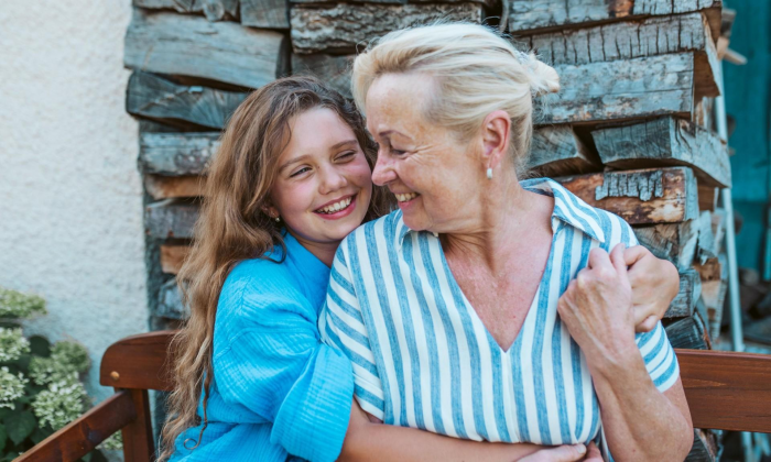 Копила на ЭКО 10 лет, родила в 65 и лишилась родительских прав из-за побоев: что случилось с Валентиной Подвербной