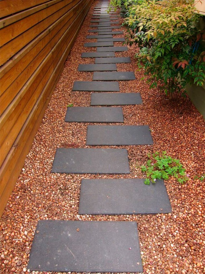 Как украсить участок около дома своими руками: фото, знакомые решения и креативные идеи  (44 фото)