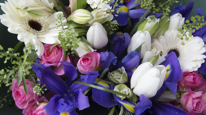 Как собрать красивый и недорогой букет: ТОП‑5 стойких цветов, которые не завянут быстро