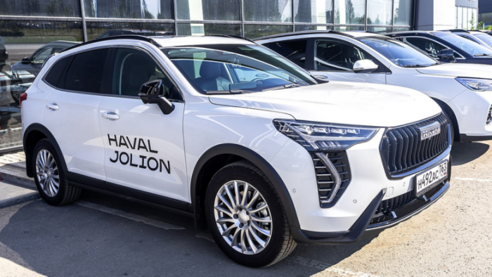 Назван топ новых кроссоверов до 2,5 млн рублей: лидер – Haval Jolion