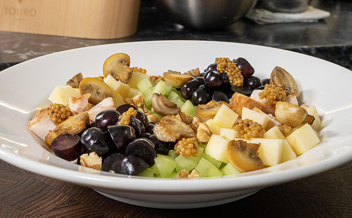 Лучший салат для Нового года. Готовим знаменитый Вальдорф