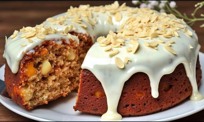 Шикарный десерт без муки и сахара: только овсянка, морковь и яблоко