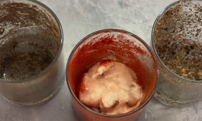 Домашняя куриная колбаса, ей уступит даже дорогая ветчина. Готовим прямо с стакане