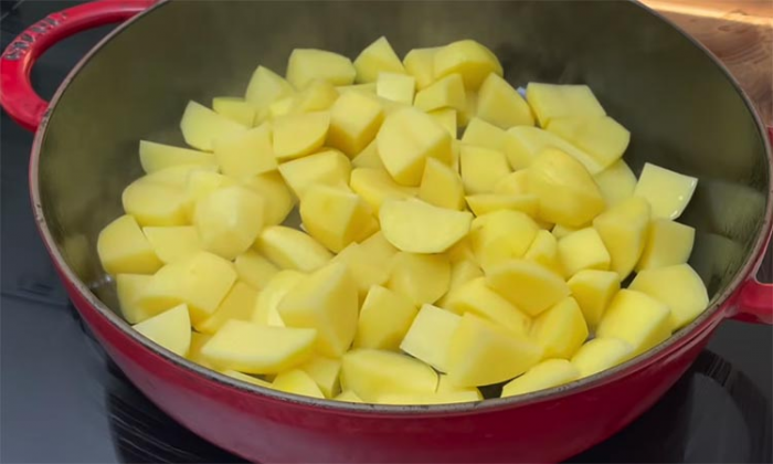 Простой и сытный салат по-арденнски. Хит деревенской кухни Франции