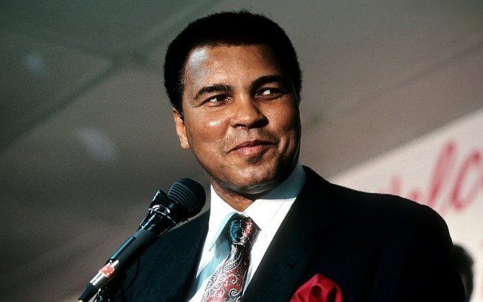 15 знаменитостей, посмертным доходам которых можно только позавидовать