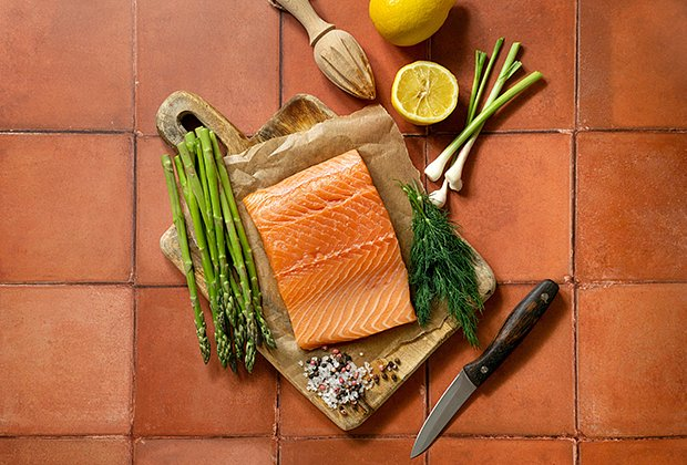 Как засолить форель в домашних условиях? 6 рецептов вкусной слабосоленой рыбы