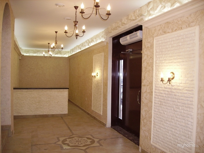 Декоративная штукатурка в интерьере коридора (30 фото)