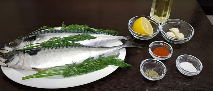 Готовим скумбрию в духовке без костей. Можно подать даже как главное блюдо