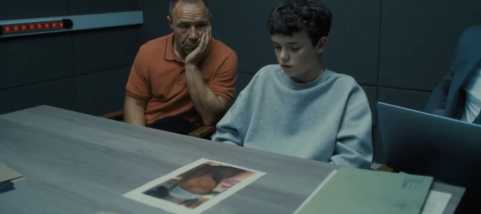 «Киностудия», «Чужой», «Одна из многих»: лучшие иностранные сериалы 2025-го