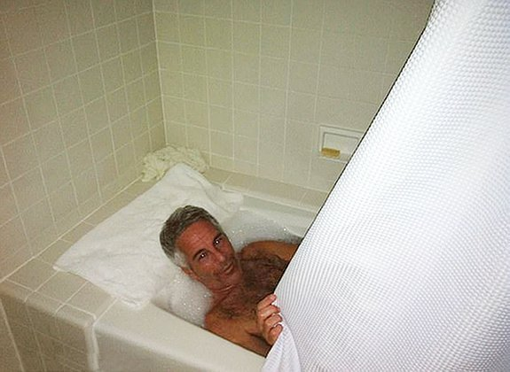 11 друзей Джеффри. Клинтон, Джаггер, Трамп и другие знаменитости на фото из скандального досье финансиста Эпштейна