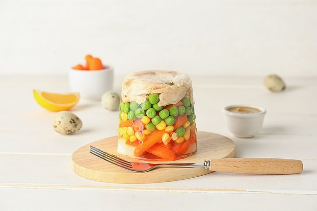 Как приготовить холодец: 6 проверенных рецептов с желатином и без