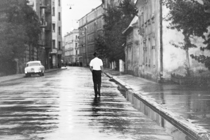 «Он себя как Мюнхгаузен вытаскивал из себя же предыдущего»: как работал Марлен Хуциев