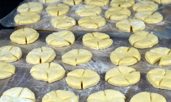 Пончики на сковороде по рецепту из СССР. Сочные, простые, вкусные